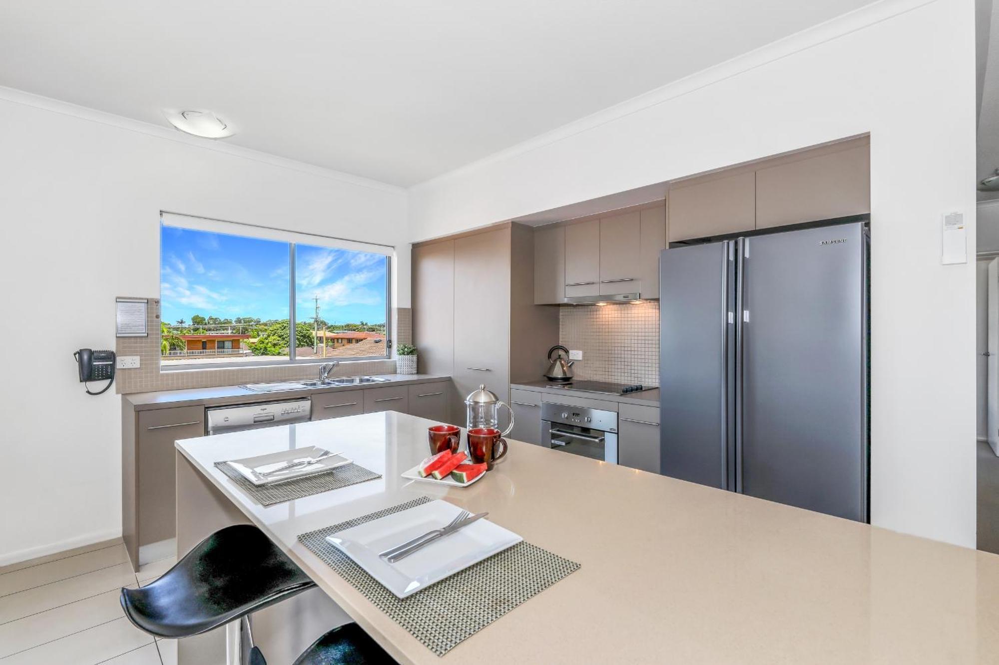 On The Bay Apartments Bongaree Exterior foto