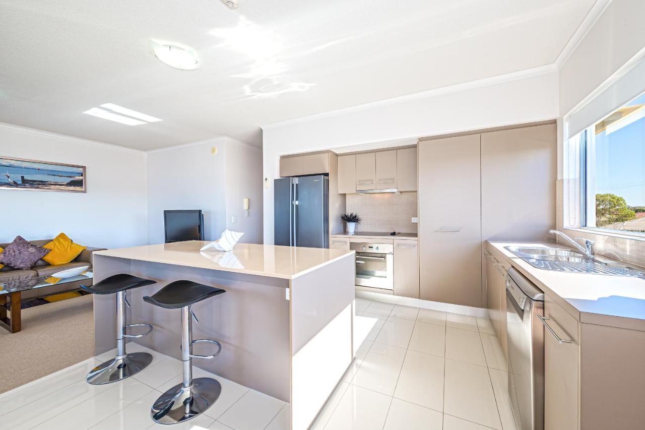 On The Bay Apartments Bongaree Exterior foto